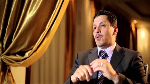 تكليف بن مبارك يضع