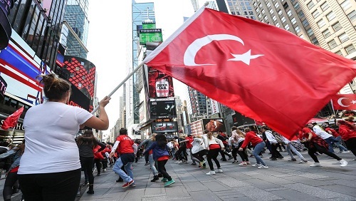 تركيا تعود للحزب