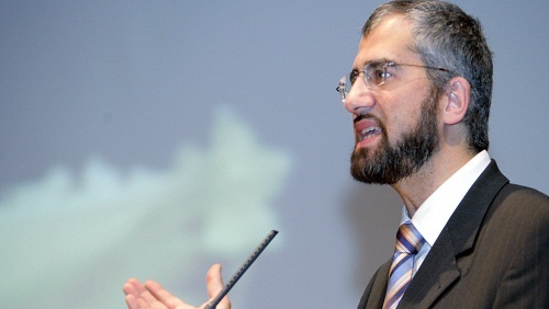 26 فبراير: مولد الزيات