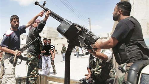 داعش يقترب من دير