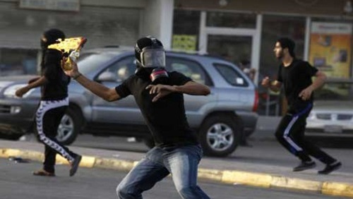 البحرين تواصل ضرب