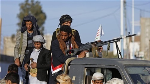 الحوثيون يطرقون كل