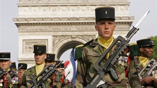 سياسات فرنسا الاستباقية