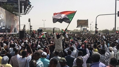 تحذيرات سودانية من