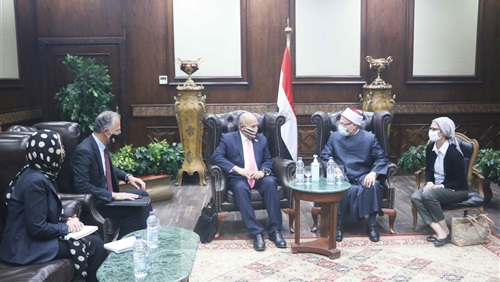  التطرف والإرهاب