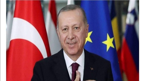 جنود أردوغان يمارسون