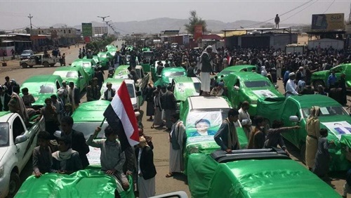 الحوثيين تدفن 50