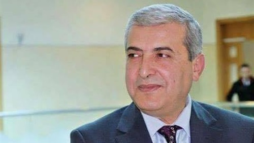 المومني: جذور المخطط