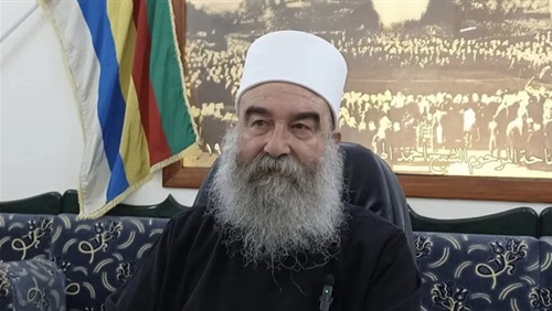 حكمت الهجري.. شيخ