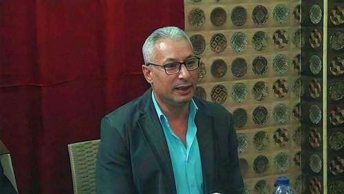 من الفراغ الثقافي