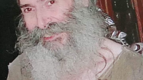   «الصائم عن الضوء».