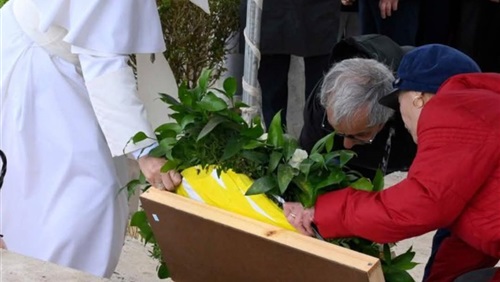 زيارة بابا الفاتيكان