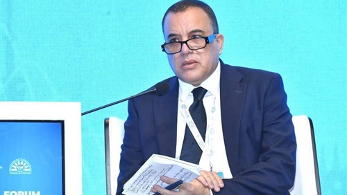 دراسة لعزت إبراهيم