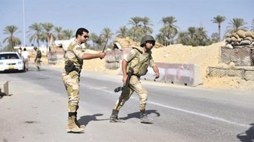 مقتل 8 من قيادات