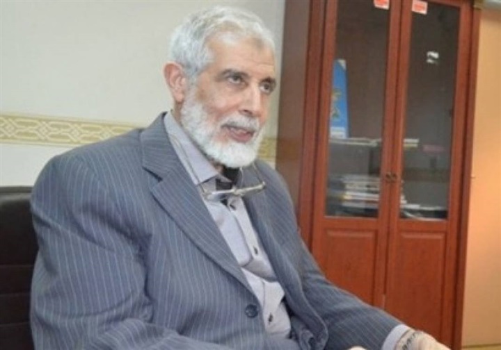 محمود عزت