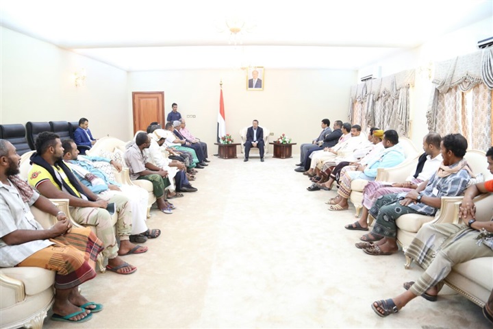 المشهد السياسي: