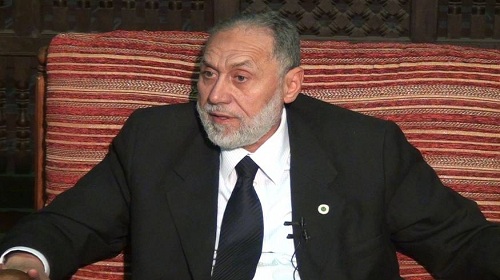 الدكتور محمود مهني،