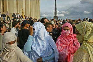 ضرورة التعريف بسماحة