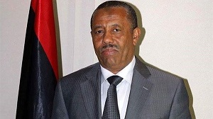 عبدالله الثني يطالب