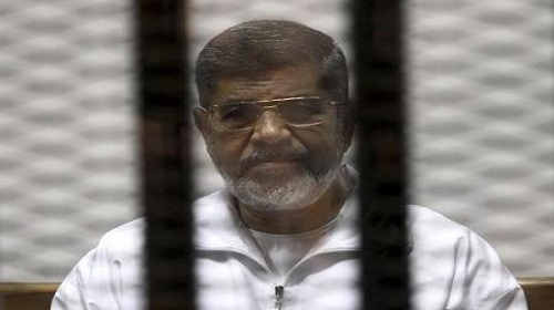 مرسي: السيسي والمجلس