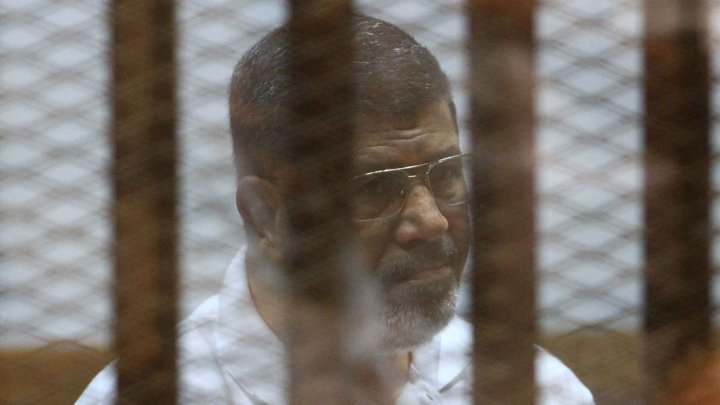 محاكمة مرسي في قضية