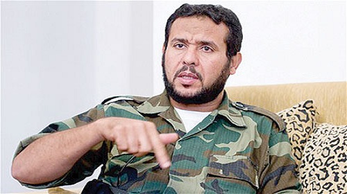 قادة ميليشيات يشاركون
