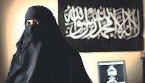 باحثون يتصفحون الانترنت