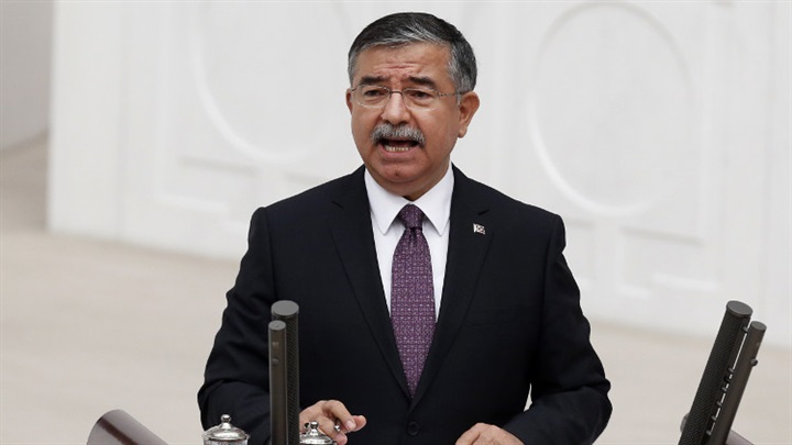 عصمت يلماز