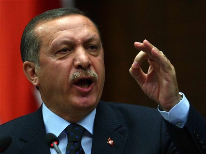 أردوغان متوعدا