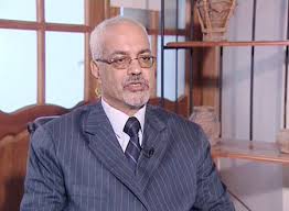 كمال زاخر