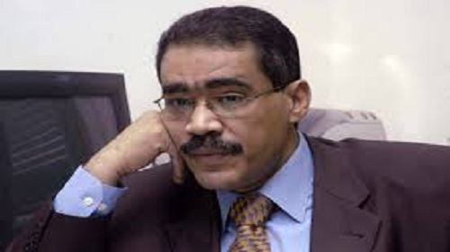 الكاتب والمحلل السياسي