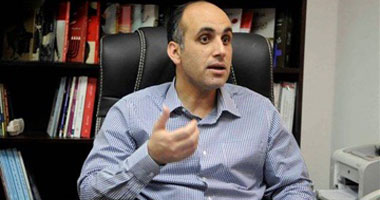 أحمد بان، الخبير