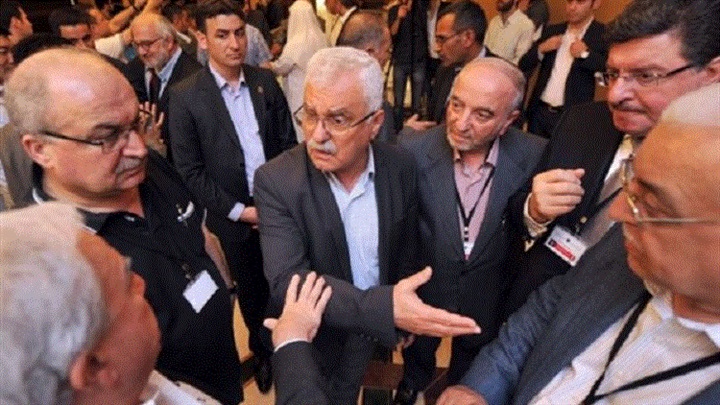 جانب من المعارضة