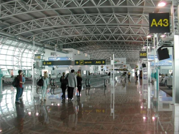 افتتاح مطار بروكسل